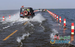 鄱湖水涨 绘 最美水上公路